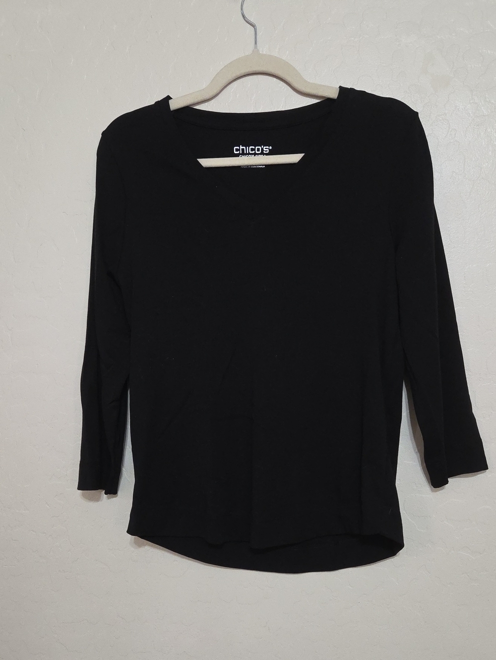 Chico's Black Long Sleeve V-Neck Top - Lightweight Layering Tee